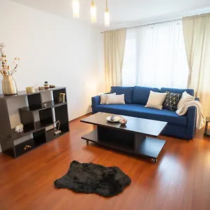 Spacious 2br Dristor Apartament